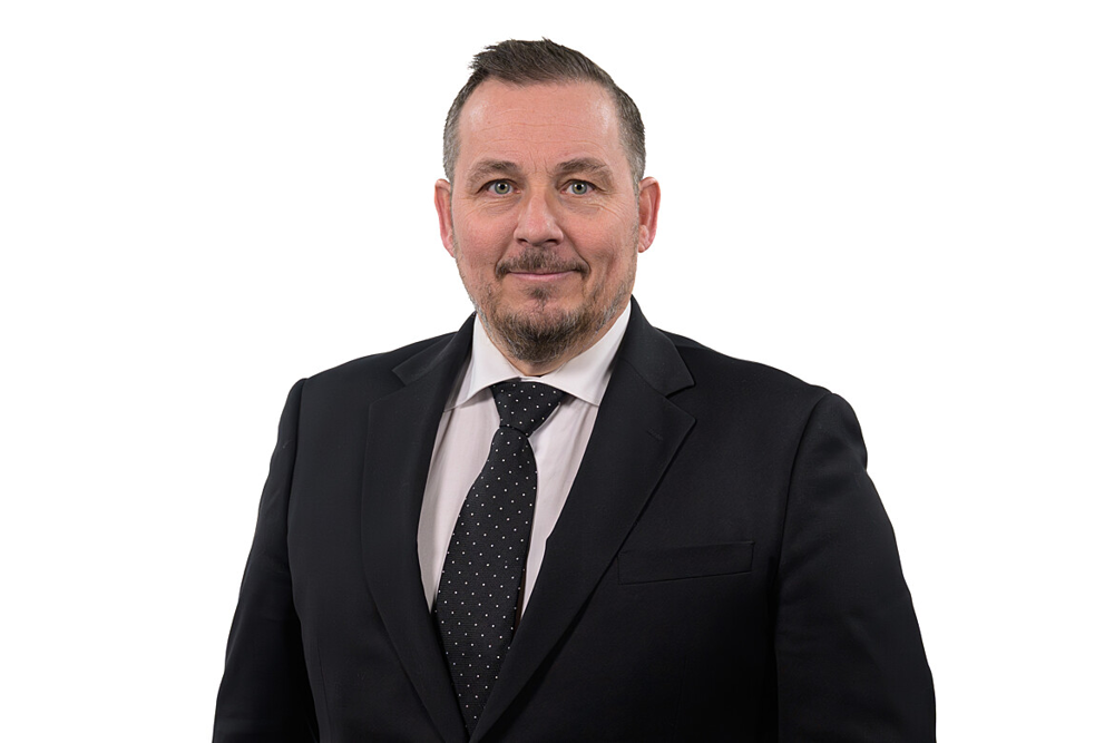 Porträttbild av Paul Larsson.