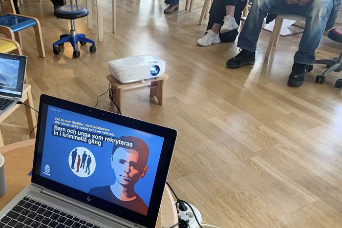 Bild på laptop med texten gängsnacket