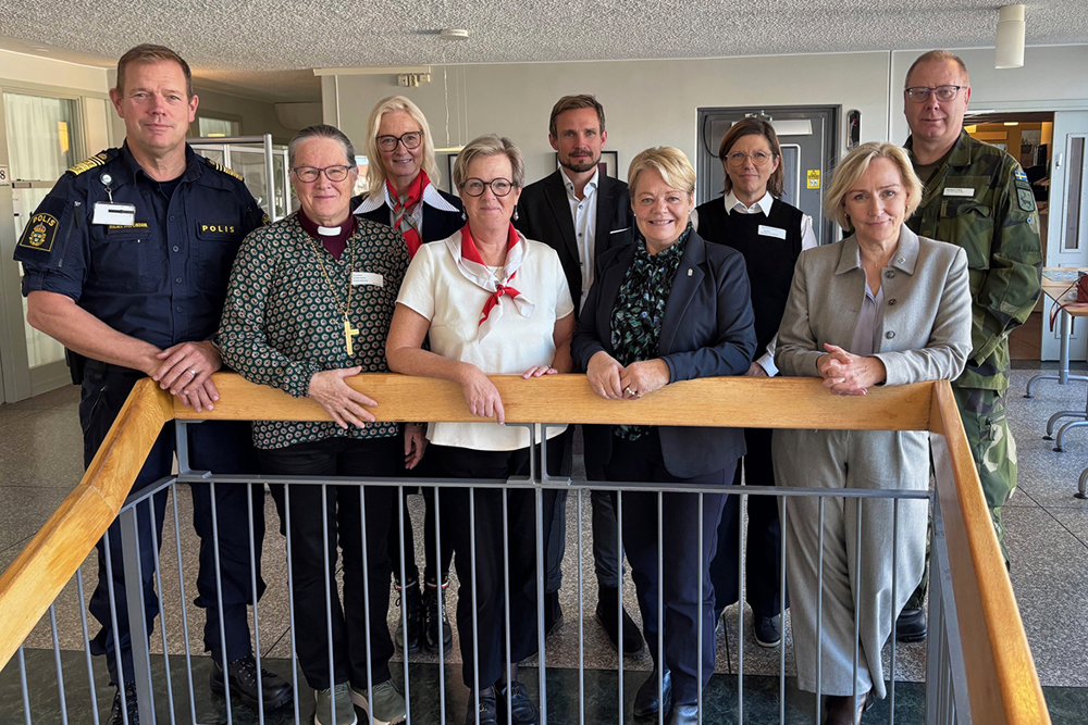 Bilden visar deltagarna i Totalförsvarsrådet i Norra civilområdet.