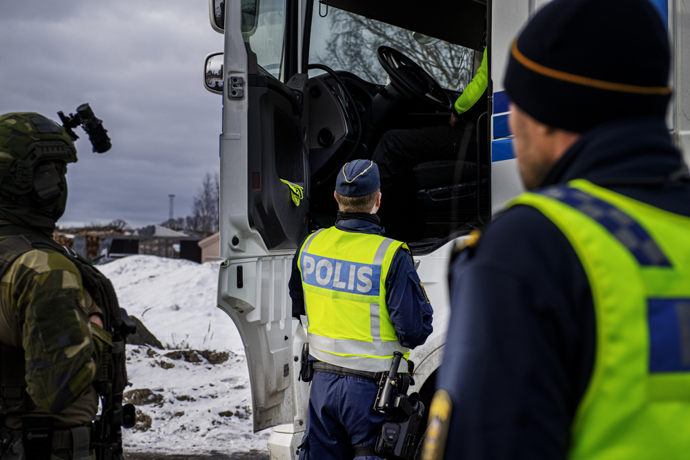 Ett flertal kontroller genomfördes i hamnarna runt Karlstad och Kristinehamn. Bland annat kollades nykterhet, körkort, gods och tillstånd.
