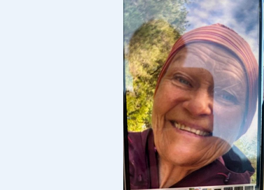 Fotografi som föreställer ansiktet på försvunnen kvinna