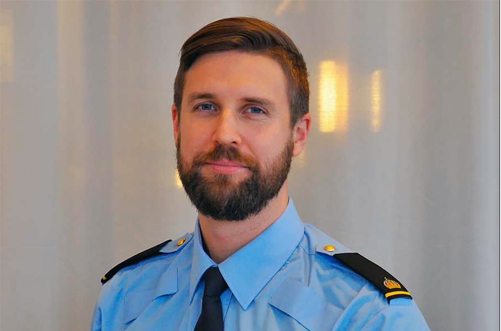 Christoffer Hjälmroth