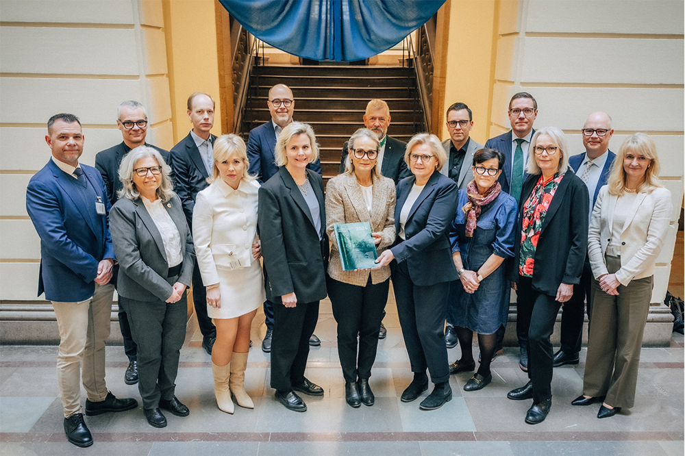 En gruppbild på samverkansrådet. Foto.