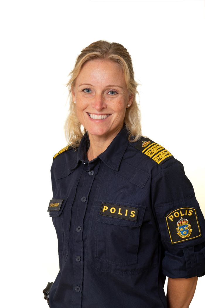 Anna Hallqvist