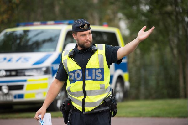 I medborgarlöftet lovar polisen att jobba med brottslighet relaterad till trafik och förebygga bostadsinbrott.