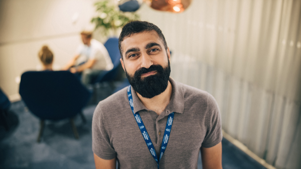 Hamid, AI-utvecklare